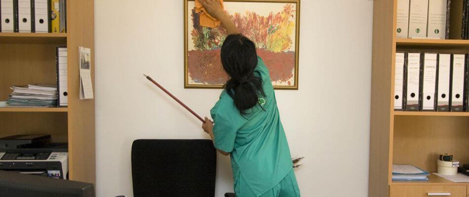 Roenter office deep cleaning